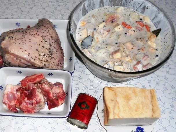 Rezept: Lammkeule à la "Oòrndrasch" in einer Steinpilz - Sahnesauce (Rzpt. um 2015) Bild Nr. 8 Lammkeule à la "Oòrndrasch" in einer Steinpilz - Sahnesauce (Rzpt. um 2015) - Rezept - Bild Nr. 8