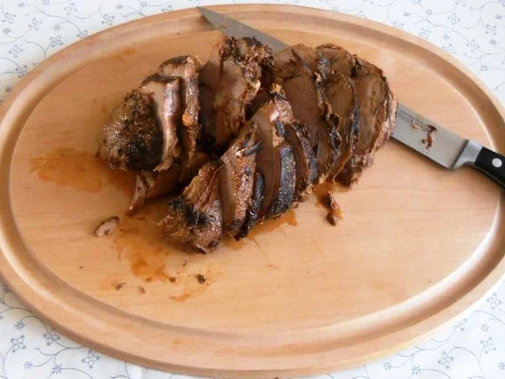 Rezept: Lammkeule à la "Oòrndrasch" in einer Steinpilz - Sahnesauce (Rzpt. um 2015) Bild Nr. 20 Lammkeule à la "Oòrndrasch" in einer Steinpilz - Sahnesauce (Rzpt. um 2015) - Rezept - Bild Nr. 20