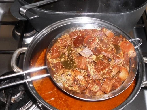 Rezept: Lammkeule à la "Oòrndrasch" in einer Steinpilz - Sahnesauce (Rzpt. um 2015) Bild Nr. 22 Lammkeule à la "Oòrndrasch" in einer Steinpilz - Sahnesauce (Rzpt. um 2015) - Rezept - Bild Nr. 22