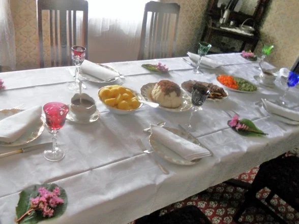 Rezept: Lammkeule à la "Oòrndrasch" in einer Steinpilz - Sahnesauce (Rzpt. um 2015) Lammkeule à la "Oòrndrasch" in einer Steinpilz - Sahnesauce (Rzpt. um 2015) - Rezept