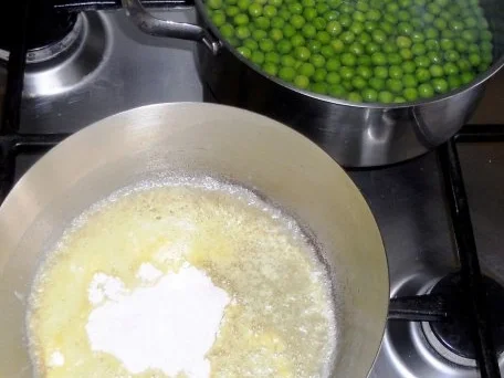 Rezept: Lammkeule à la "Oòrndrasch" in einer Steinpilz - Sahnesauce (Rzpt. um 2015) Bild Nr. 41 Lammkeule à la "Oòrndrasch" in einer Steinpilz - Sahnesauce (Rzpt. um 2015) - Rezept - Bild Nr. 41