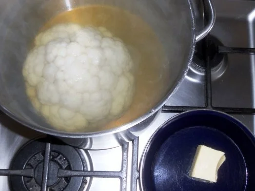 Rezept: Lammkeule à la "Oòrndrasch" in einer Steinpilz - Sahnesauce (Rzpt. um 2015) Bild Nr. 46 Lammkeule à la "Oòrndrasch" in einer Steinpilz - Sahnesauce (Rzpt. um 2015) - Rezept - Bild Nr. 46