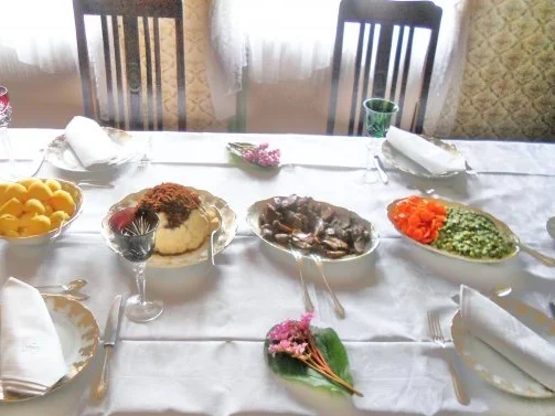 Rezept: Lammkeule à la "Oòrndrasch" in einer Steinpilz - Sahnesauce (Rzpt. um 2015) Bild Nr. 50 Lammkeule à la "Oòrndrasch" in einer Steinpilz - Sahnesauce (Rzpt. um 2015) - Rezept - Bild Nr. 50