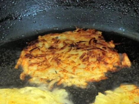 Schweinefilet, Pfefferkirschen, Rösti - Rezept - Bild Nr. 9