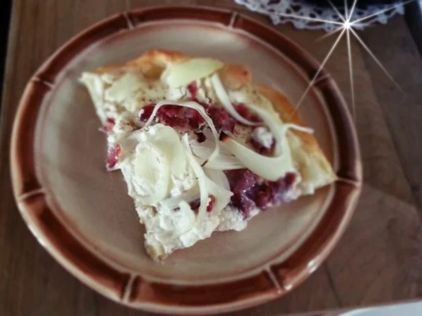 Rezept: Flammkuchen mit Schinken Bild Nr. 2 Flammkuchen mit Schinken - Rezept - Bild Nr. 2