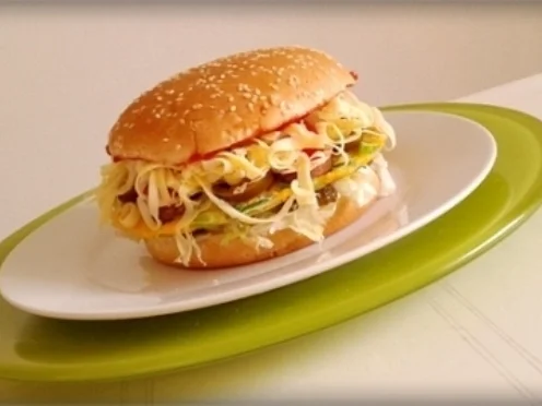 Rezept: Spezieller Frühlings XXL Hamburger nach Art des Hauses Bild Nr. 32 Spezieller Frühlings XXL Hamburger nach Art des Hauses - Rezept - Bild Nr. 32