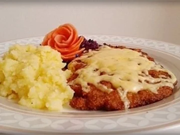 Überbackenes Schnitzel mit Rotkohl und Stampfkartoffeln - Rezept - Bild Nr. 21