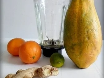 Rezept: Fruchtsafthaltiger Papaya-Ingwer-Orange-Limette Smoothie Bild Nr. 4 Fruchtsafthaltiger Papaya-Ingwer-Orange-Limette Smoothie - Rezept - Bild Nr. 4
