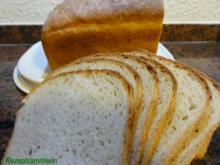 Brot:   BUTTERMILCHBROT  (750gr) - Rezept