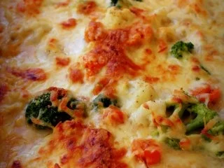 Rezept: Fisch-Gemüse-Schmelzkäse-Auflauf Fisch-Gemüse-Schmelzkäse-Auflauf - Rezept