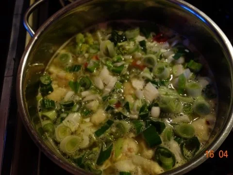 Rezept: Gemüsesupperl frei nach Waltl Bild Nr. 14 Gemüsesupperl frei nach Waltl - Rezept - Bild Nr. 14