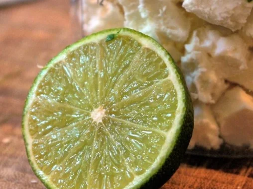 Rezept: Bärlauch-Feta-Brotaufstrich Bild Nr. 4 Bärlauch-Feta-Brotaufstrich - Rezept - Bild Nr. 4