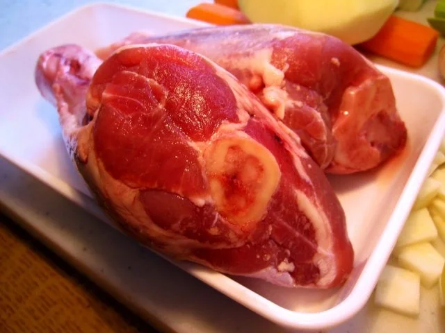 Rezept: Spitzkohl-Eintopf mit Lammfleisch Bild Nr. 3 Spitzkohl-Eintopf mit Lammfleisch - Rezept - Bild Nr. 3