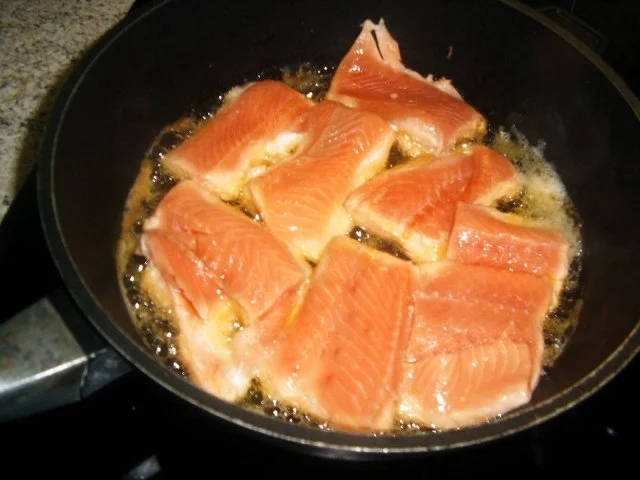 Lachs auf Gemüse und Nudeln - Rezept - Bild Nr. 5