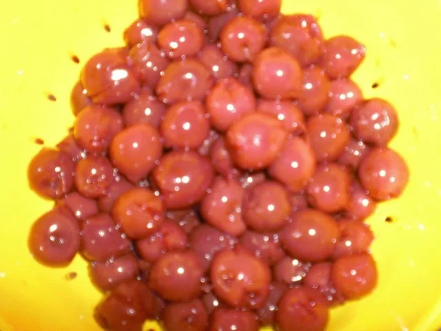 Kirsch-Joghurttorte aus dem Kühlschrank - Rezept - Bild Nr. 4