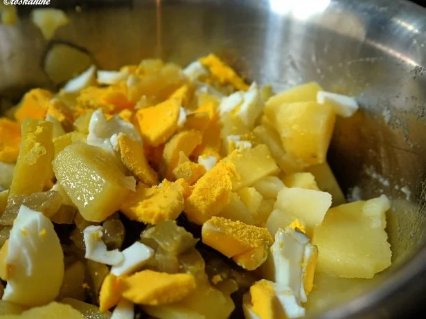 Rezept: Bärlauch-Joghurt-Kartoffelsalat Bild Nr. 4 Bärlauch-Joghurt-Kartoffelsalat - Rezept - Bild Nr. 4