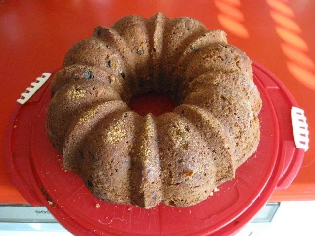 Rezept: Gugelhupf mit Sultaninen Bild Nr. 10 Gugelhupf mit Sultaninen - Rezept - Bild Nr. 10