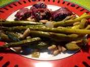 grüner Spargel mit Pinienkernen und Parmaschinkenröllchen aus dem Ofen - Rezept