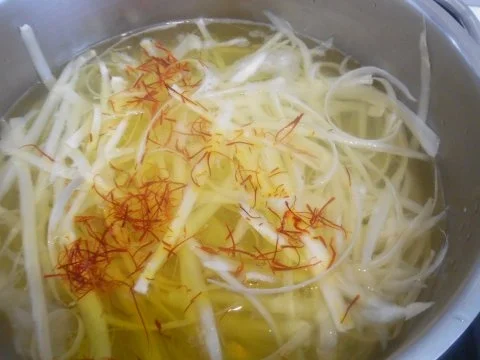 Spargel-Safran-Risotto mit Hähnchen-Mango-Spiess - Rezept - Bild Nr. 8