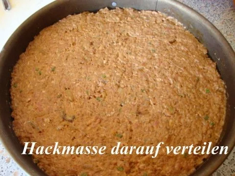 Rezept: Hacktorte mit Kartoffelhaube Bild Nr. 5 Hacktorte mit Kartoffelhaube - Rezept - Bild Nr. 5