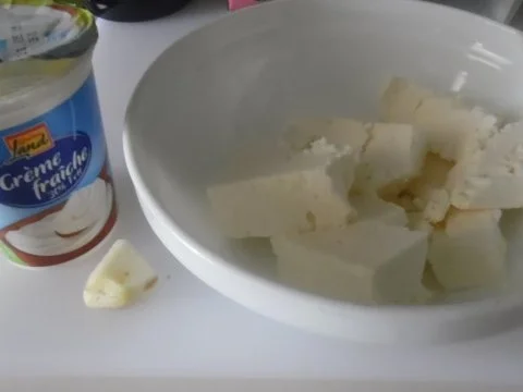 Kartoffel-Bohnen-Pfanne mit Schafskäse-Dip und Lammkoteletts - Rezept - Bild Nr. 11