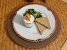 Gorgonzola-Frischkäse-Mousse an Vogerlsalat - Rezept