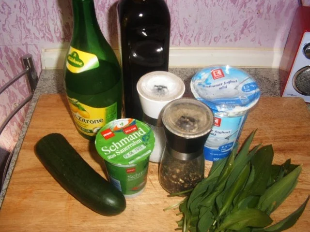 Rezept: Bärlauch-Tzatziki Bild Nr. 2 Bärlauch-Tzatziki - Rezept - Bild Nr. 2