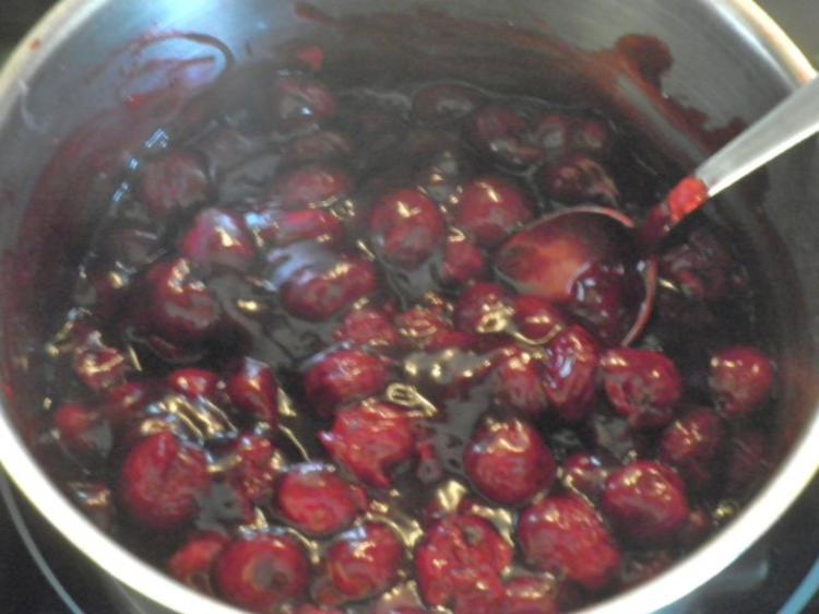 Sauerkirsch - Tarte ... - Rezept mit Bild - kochbar.de