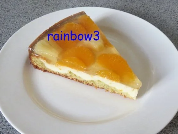 Rezept: Backen: Quark-Obst-Torte mit Pistazienboden Backen: Quark-Obst-Torte mit Pistazienboden - Rezept