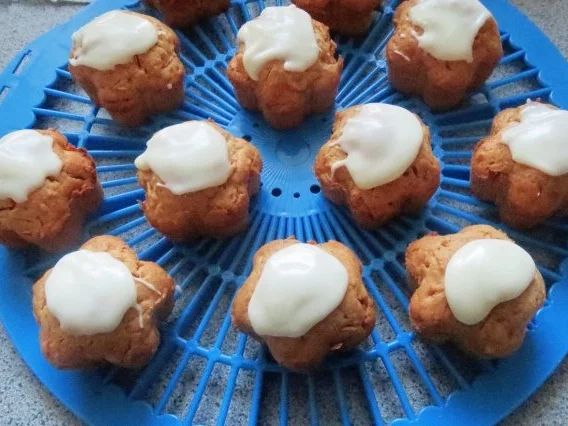 Rezept: Backen: Möhren-Muffins Bild Nr. 5 Backen: Möhren-Muffins - Rezept - Bild Nr. 5