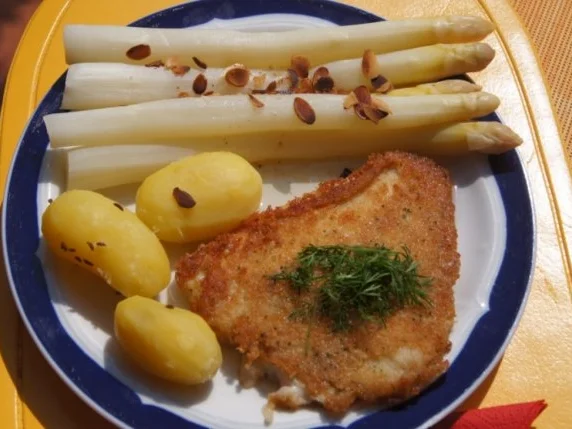 Spargel mit Schollen-Filet und Frühkartoffeln - Rezept - Bild Nr. 4