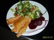 Räucherfisch mit Kressesalat und Meerrettichsauce - Rezept