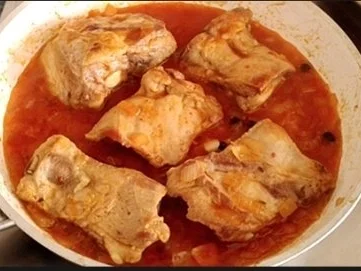 Rezept: Langsam geschmorte Rippchen mit eigenem Bratensaft nappiert Bild Nr. 16 Langsam geschmorte Rippchen mit eigenem Bratensaft nappiert - Rezept - Bild Nr. 16