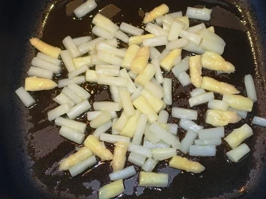 Rezept: Spargel -Schinken - Nudelpfanne Bild Nr. 6 Spargel -Schinken - Nudelpfanne - Rezept - Bild Nr. 6