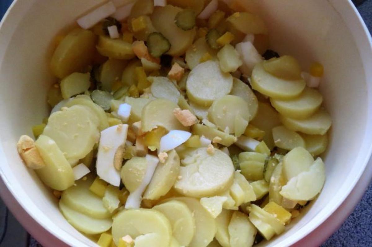 Salat: Kartoffelsalat mit Joghurt-Majonäse - Rezept - Bild Nr. 2