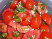 Tomatensalat mit Oregano und Thymian - Rezept