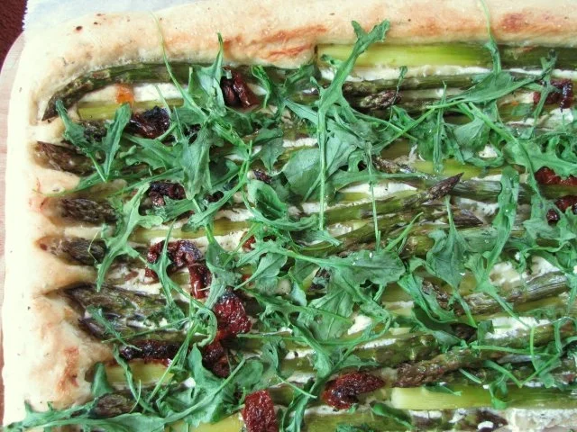 Rezept: Focaccia mit grünem Spargel Focaccia mit grünem Spargel - Rezept