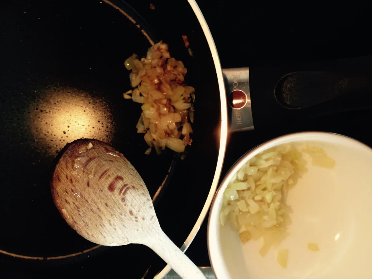 Blätterteigröllchen mit zweierlei Füllung - Rezept - Bild Nr. 85