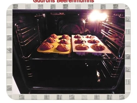Rezept: Muffins: Beerenmuffins Bild Nr. 16 Muffins: Beerenmuffins - Rezept - Bild Nr. 16