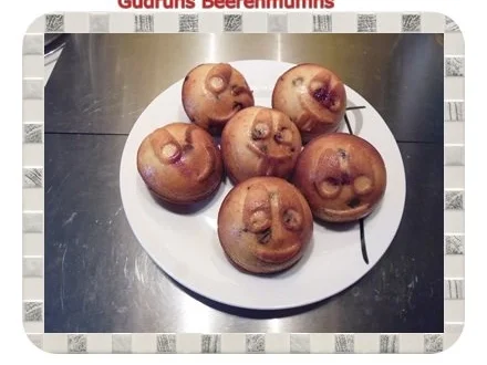 Rezept: Muffins: Beerenmuffins Bild Nr. 19 Muffins: Beerenmuffins - Rezept - Bild Nr. 19