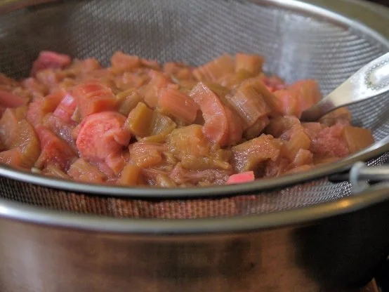 Rhabarber-Sirup - Rezept - Bild Nr. 3