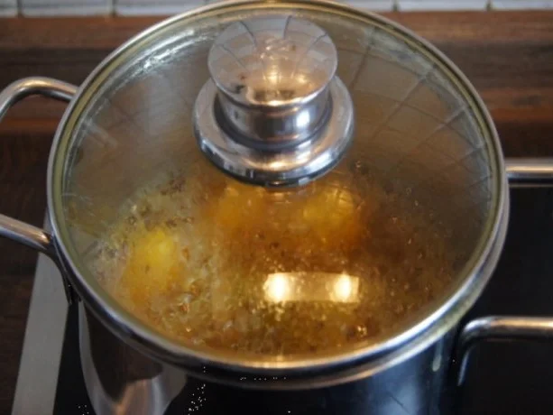 Rezept: Paprikagemüse mit Puten-Ministeaks und gelben Kartoffeln Bild Nr. 10 Paprikagemüse mit Puten-Ministeaks und gelben Kartoffeln - Rezept - Bild Nr. 10