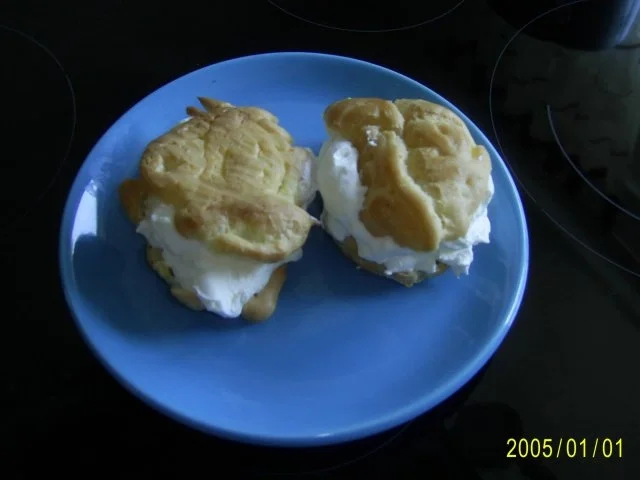 Rezept: Luftig, lockerer Brandteig.... Bild Nr. 4 Luftig, lockerer Brandteig.... - Rezept - Bild Nr. 4