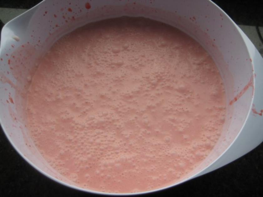 Erdbeercreme Torte - einfach - von strammermax