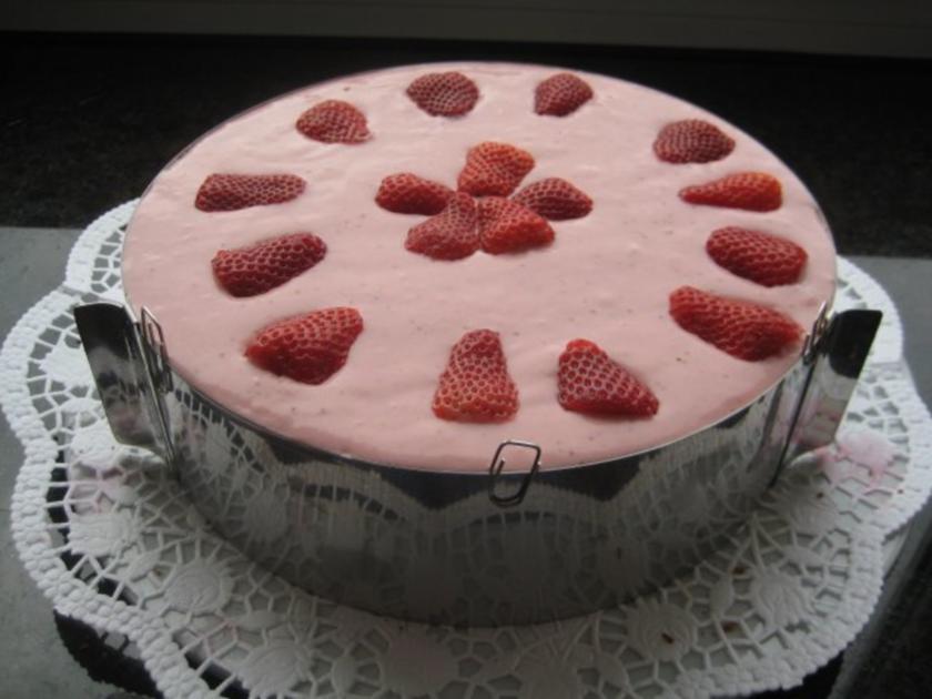 Erdbeercreme Torte - einfach - von strammermax