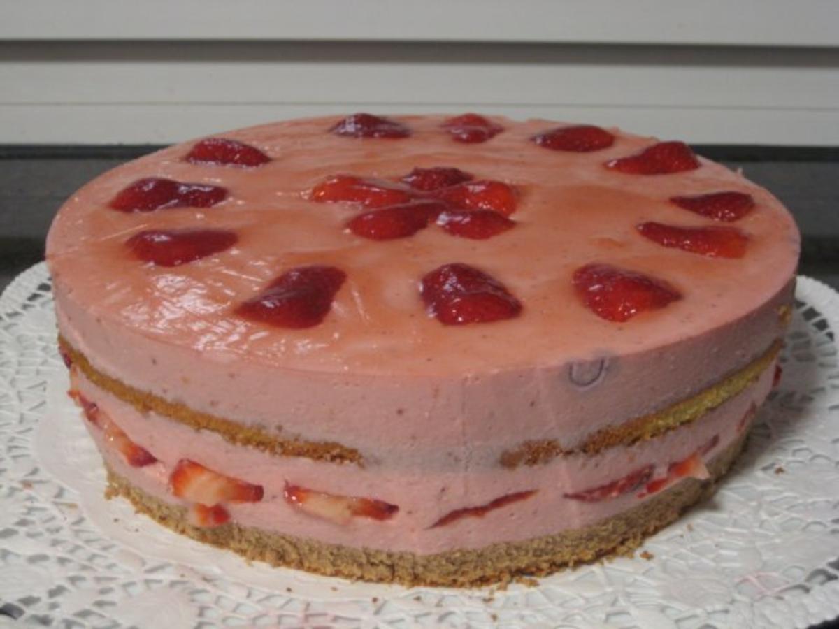 Erdbeercreme Torte - Rezept - Bild Nr. 15