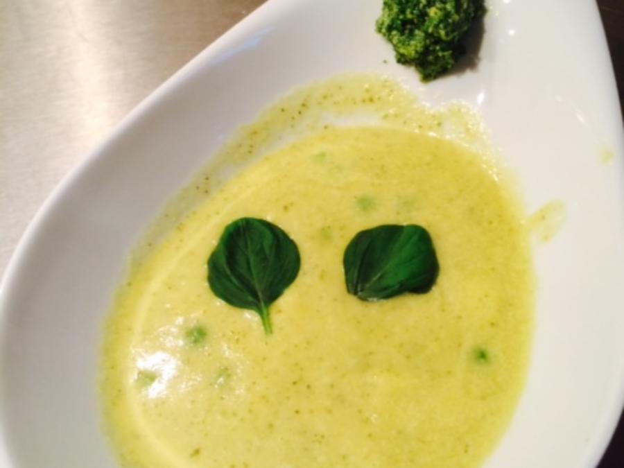 Suppe aus grünen Gemüsen - Rezept mit Bild - kochbar.de