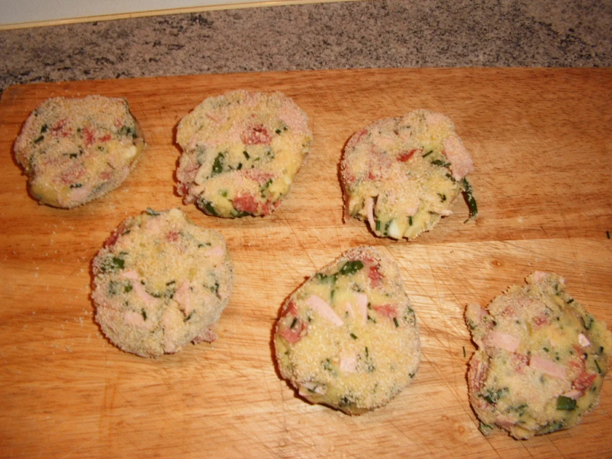 Rezept: Wurstbouletten Bild Nr. 79 Wurstbouletten - Rezept - Bild Nr. 79