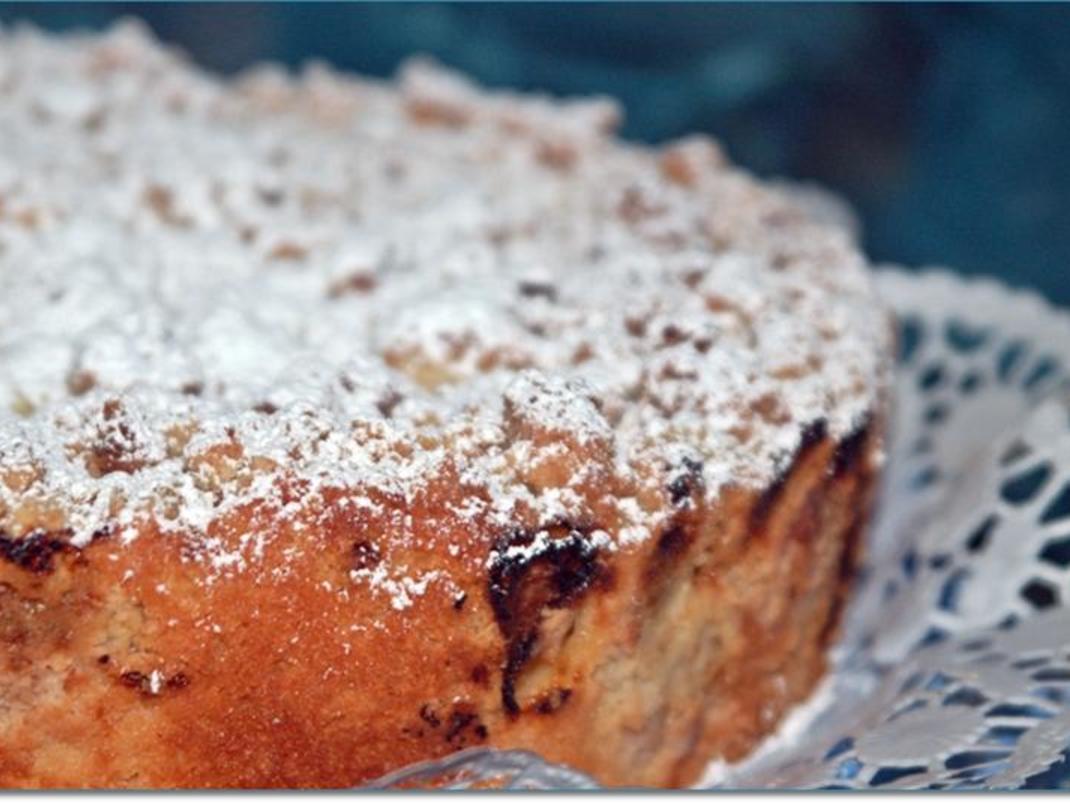Rhabarberkuchen mit Knusperstreuseln - einfach - 253 kcal/100g