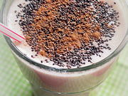 Getränk: Gesunder Bananen-Milch-Shake mit Chia-Samen, Eiweißpulver und Leinöl - Rezept - Bild Nr. 75